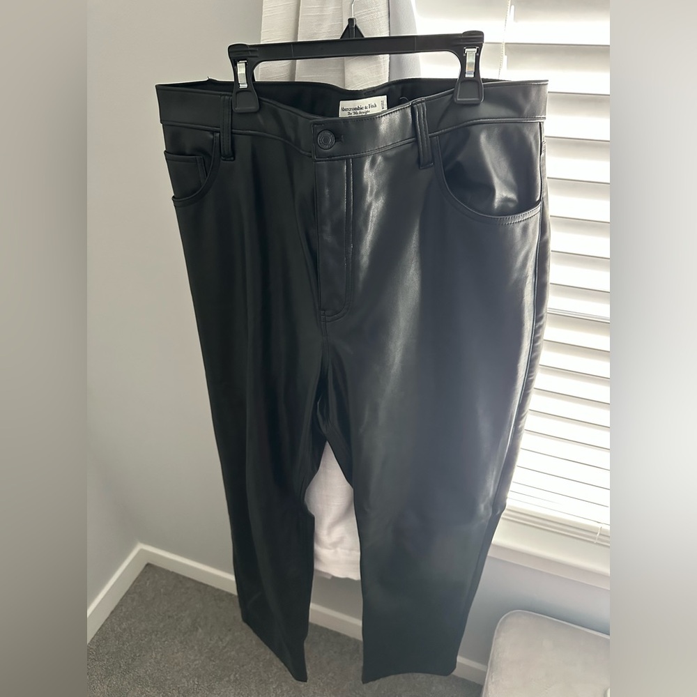Abercrombie & Fitch Black Leather Women’s Pants